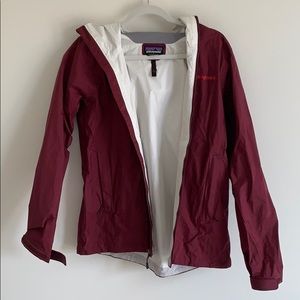 Patagonia windbreaker